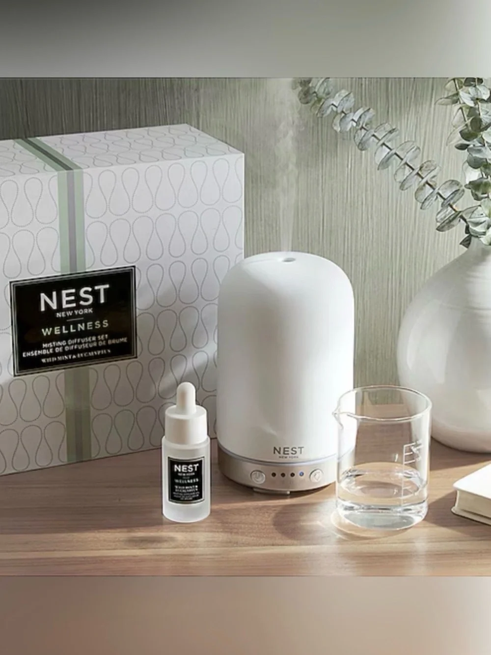 NEST Fragrances White Ultrasonic Wellness Diffuser Kit